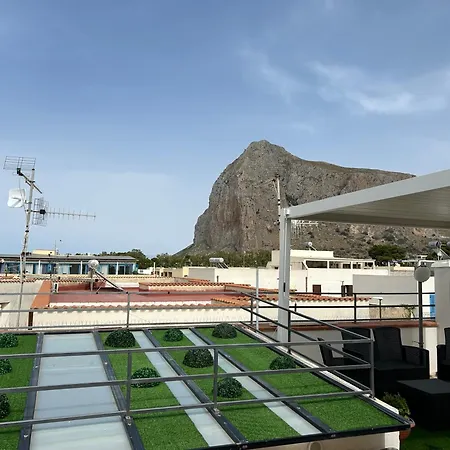 Con Terrazza 게스트하우스 *